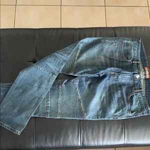 Men’s jeans